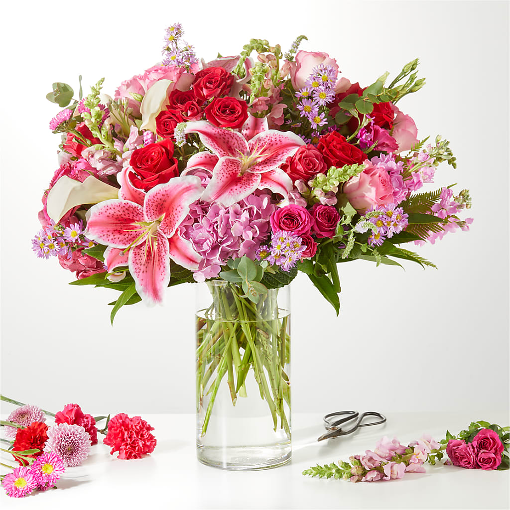 Swooning Over You - A Luxury Florist Original – CANDY'S CREATIONS, Hermitage MO