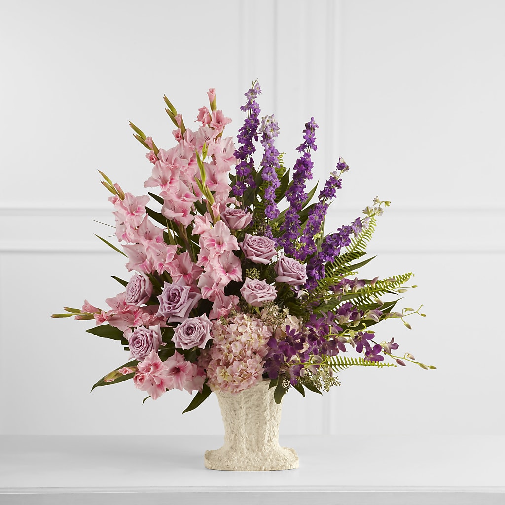 Flowing Garden Arrangement – CANDY'S CREATIONS, Hermitage MO