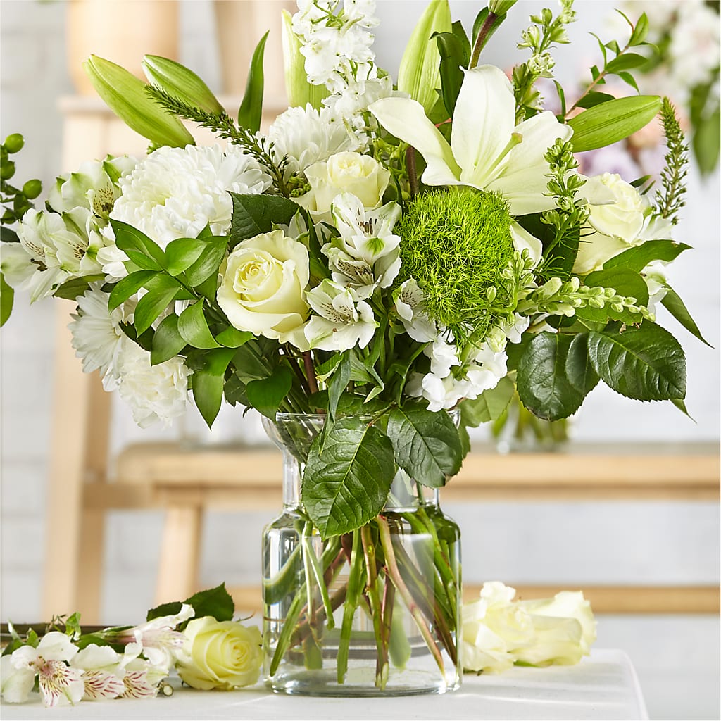 Classic Ivory – A Florist Original – CANDY'S CREATIONS, Hermitage MO