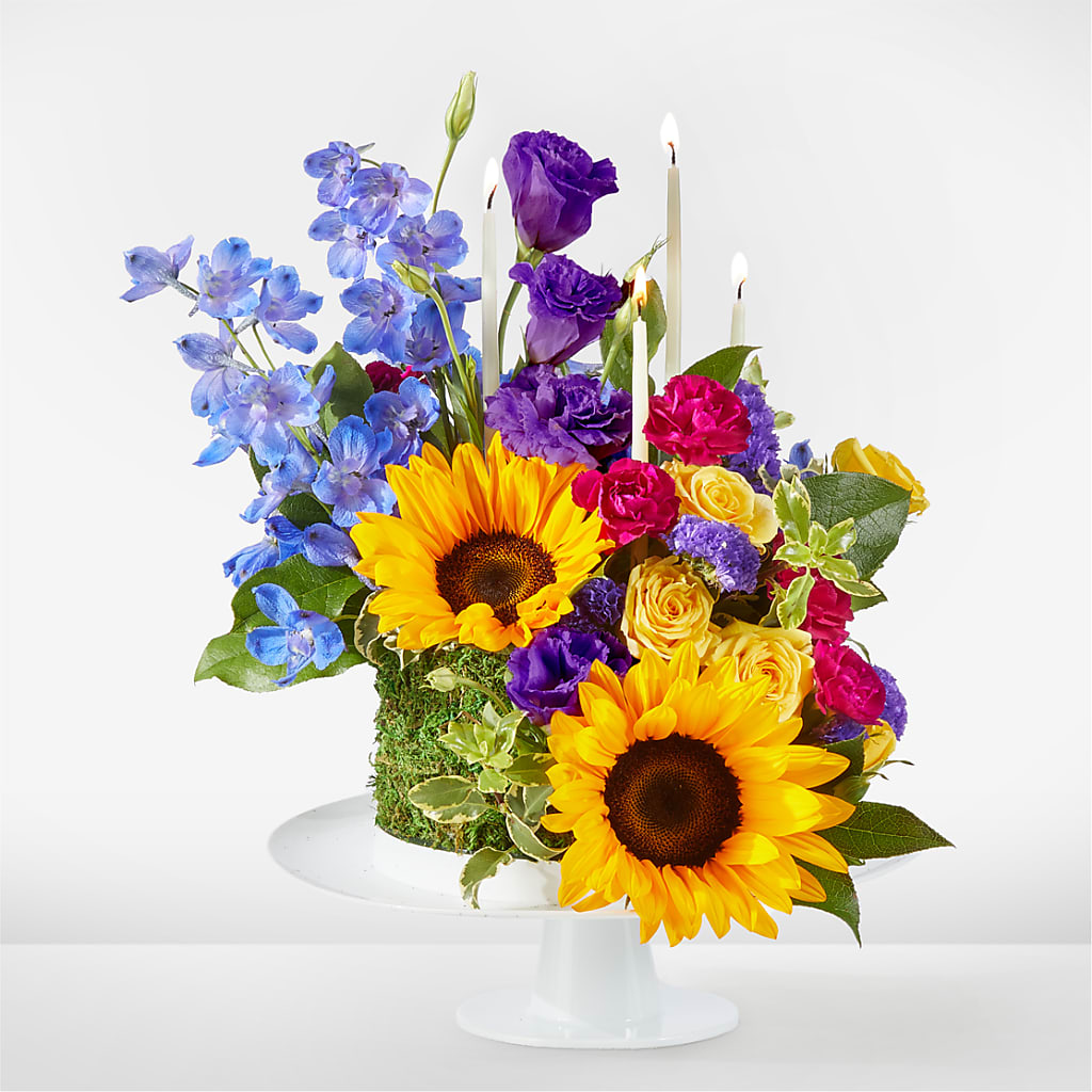 Star of the Day Floral Cake – CANDY'S CREATIONS, Hermitage MO