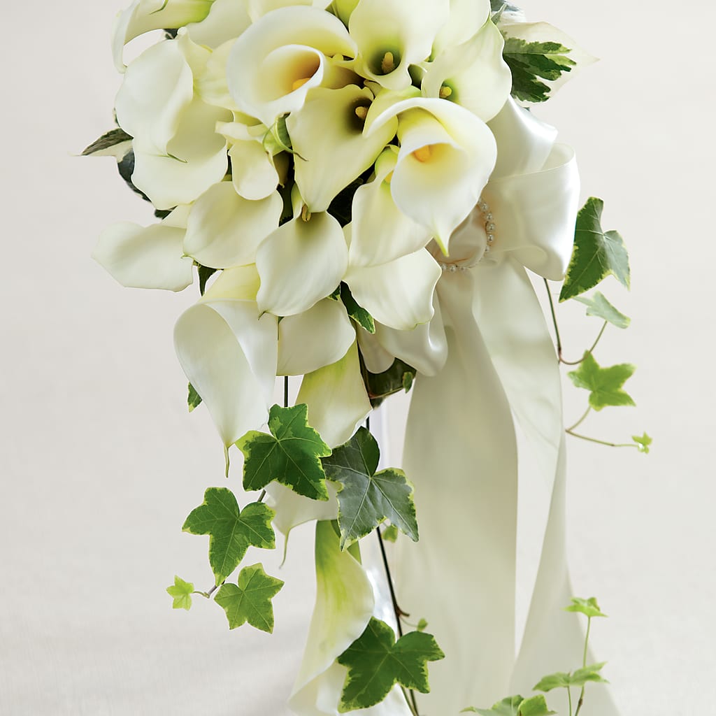 White Chapel Bouquet – CANDY'S CREATIONS, Hermitage MO