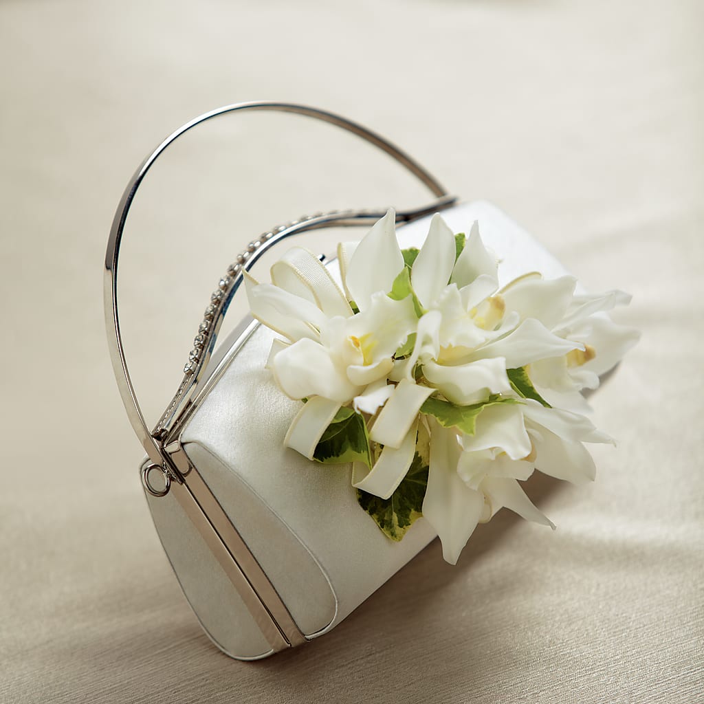 White Purse Decor – CANDY'S CREATIONS, Hermitage MO