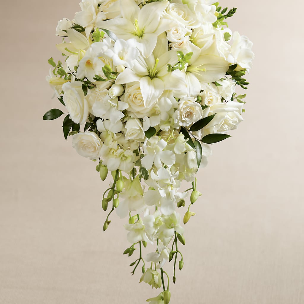 White Wonders Bouquet – CANDY'S CREATIONS, Hermitage MO
