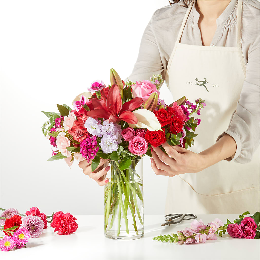 Swooning Over You - A Luxury Florist Original – CANDY'S CREATIONS, Hermitage MO