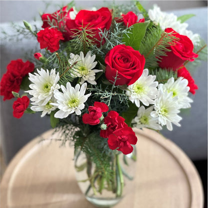 Seasonal Magic Bouquet – CANDY'S CREATIONS, Hermitage MO