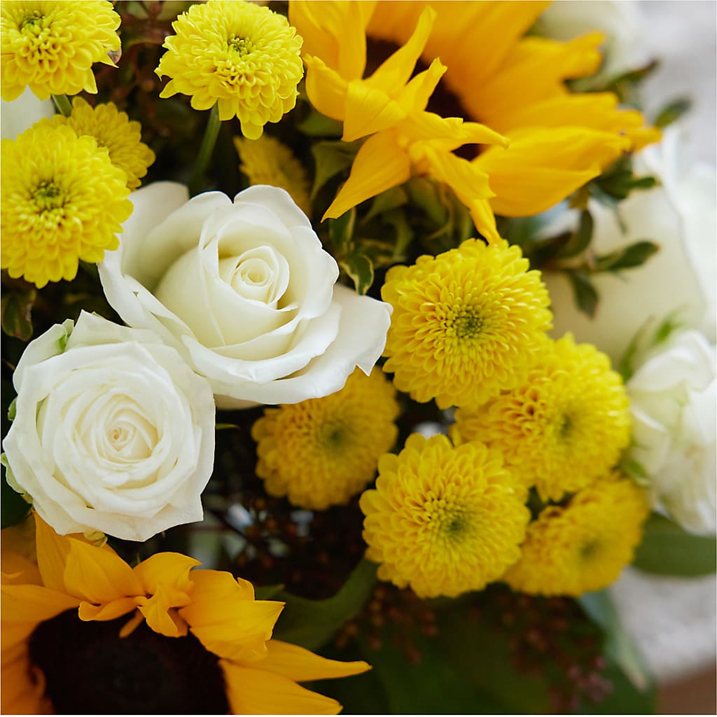 Luminous Morning Bouquet – CANDY'S CREATIONS, Hermitage MO
