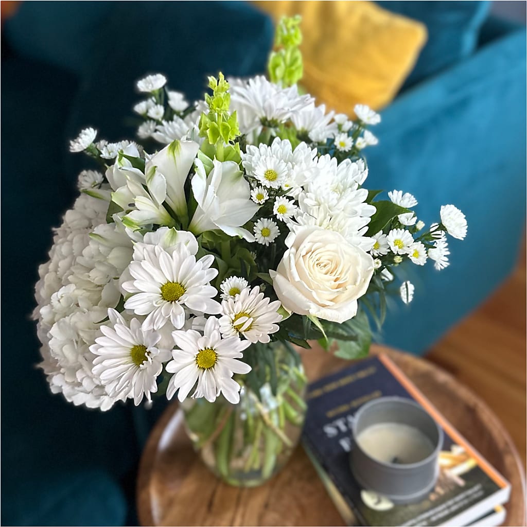 Classic Ivory – A Florist Original – CANDY'S CREATIONS, Hermitage MO