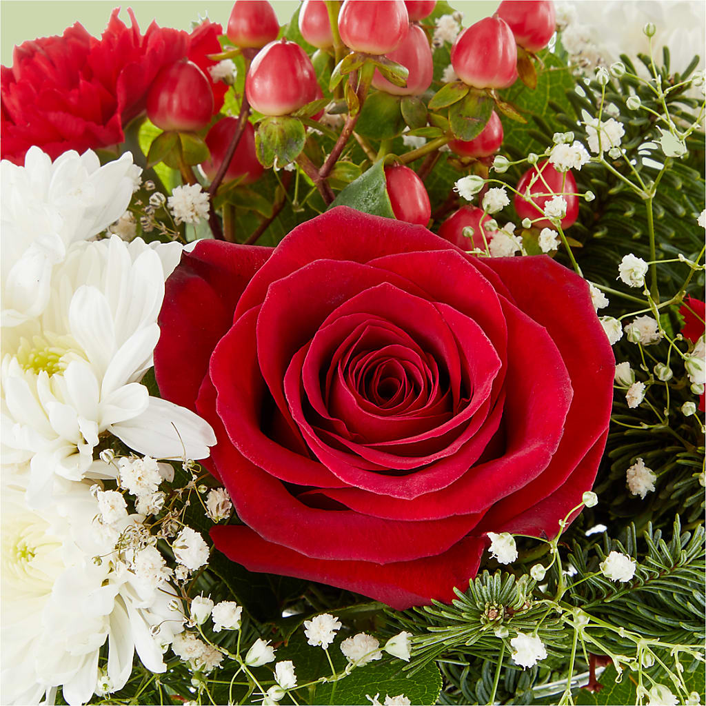 Chance of Flurries Bouquet – CANDY'S CREATIONS, Hermitage MO
