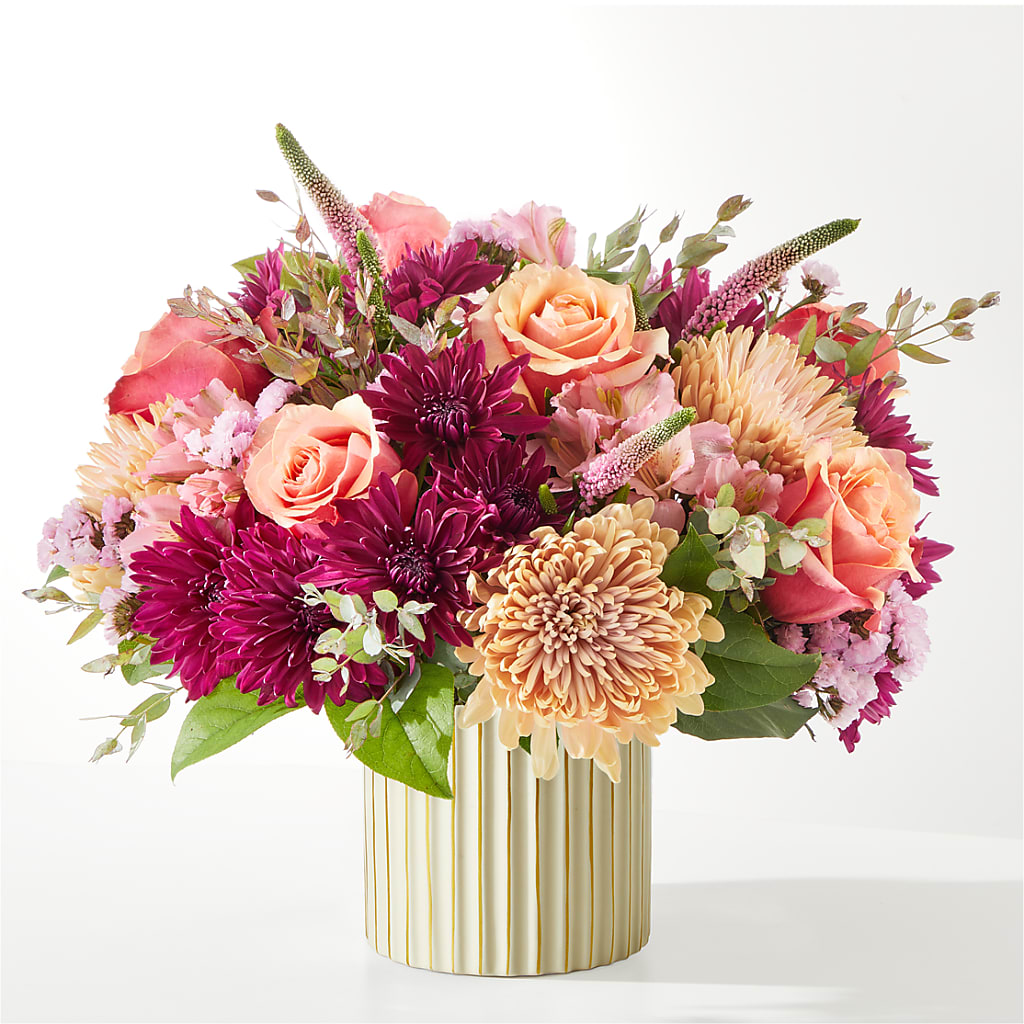 Berry Cobbler Bouquet with Ivory Vase – CANDY'S CREATIONS, Hermitage MO
