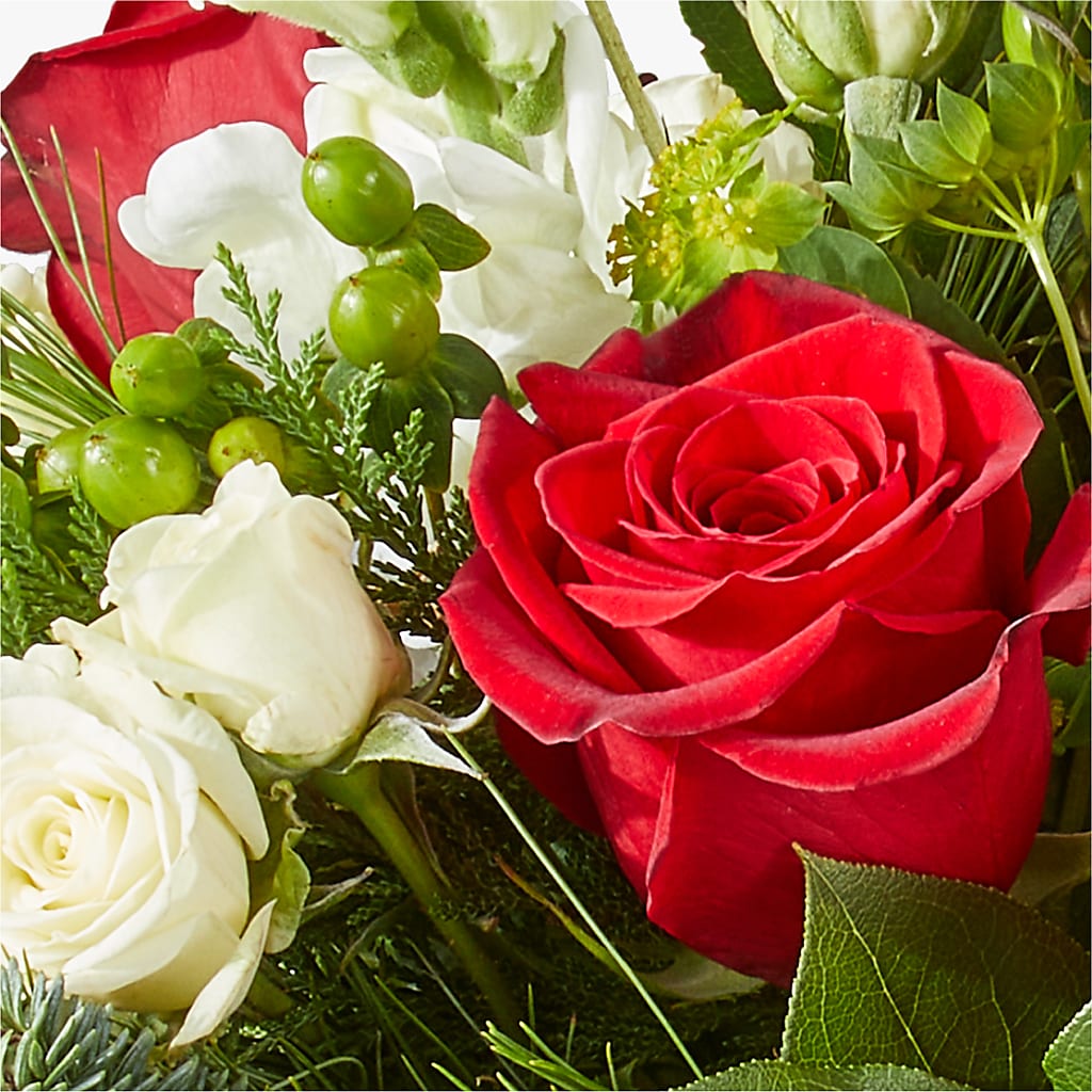 Deck the Halls Bouquet – CANDY'S CREATIONS, Hermitage MO