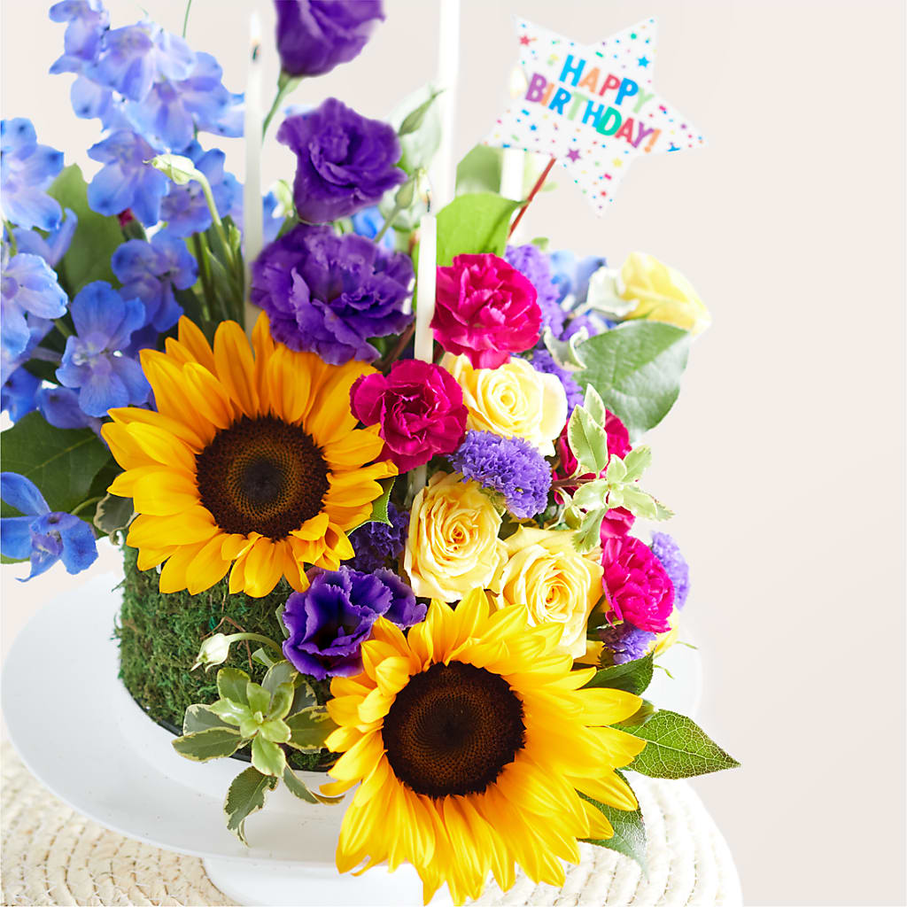 Star of the Day Floral Cake – CANDY'S CREATIONS, Hermitage MO