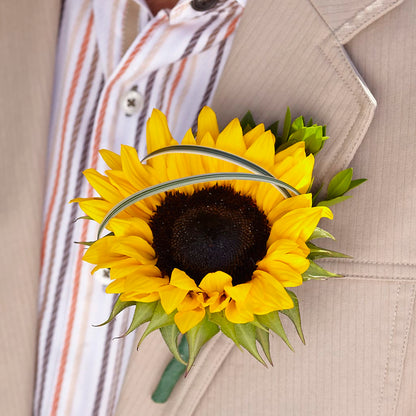 Free Spirit Boutonniere – CANDY'S CREATIONS, Hermitage MO